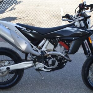 2012 Husqvarna SMR 511 – High-Performance Supermoto with Precision Engineering